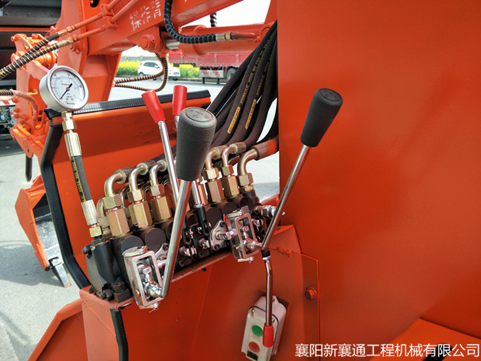 1594088181414802.jpg 操作阀1_副本.jpg