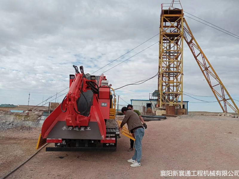 1603688754107882.jpg Q扒渣机0_副本.jpg