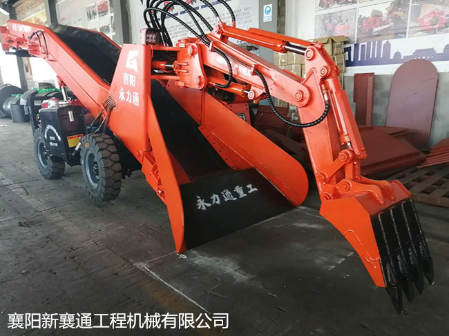 轮式皮带扒渣机 1轮式皮带扒渣机.jpg